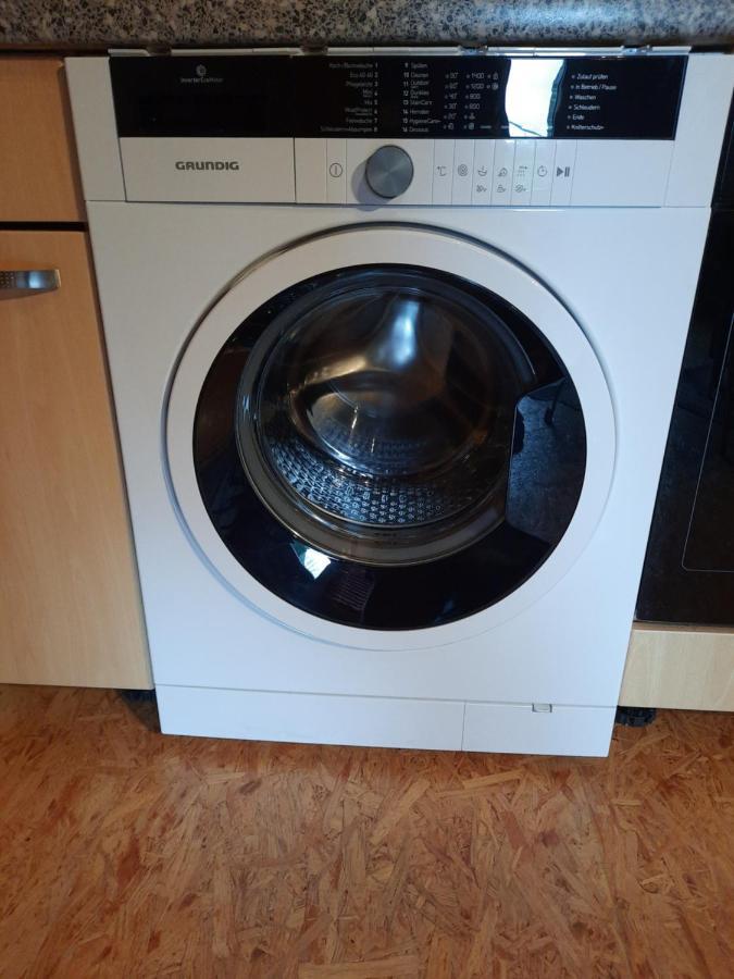 Preisbewusste Ferienwohnung Fuer 2 Personen U. Kleinkind Utarp ภายนอก รูปภาพ